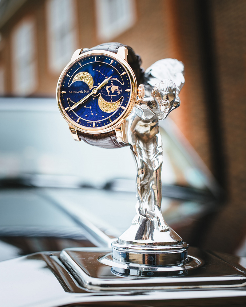 Arnold&Son HM南北半球萬年月相腕錶