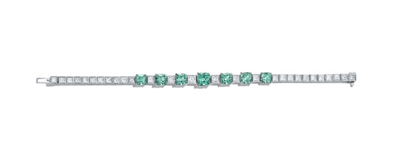 Tiffany Vivid Dreams - 鉑金鑲嵌總重逾12克拉綠色碧璽與鑽石手鍊 NT$3,450,000