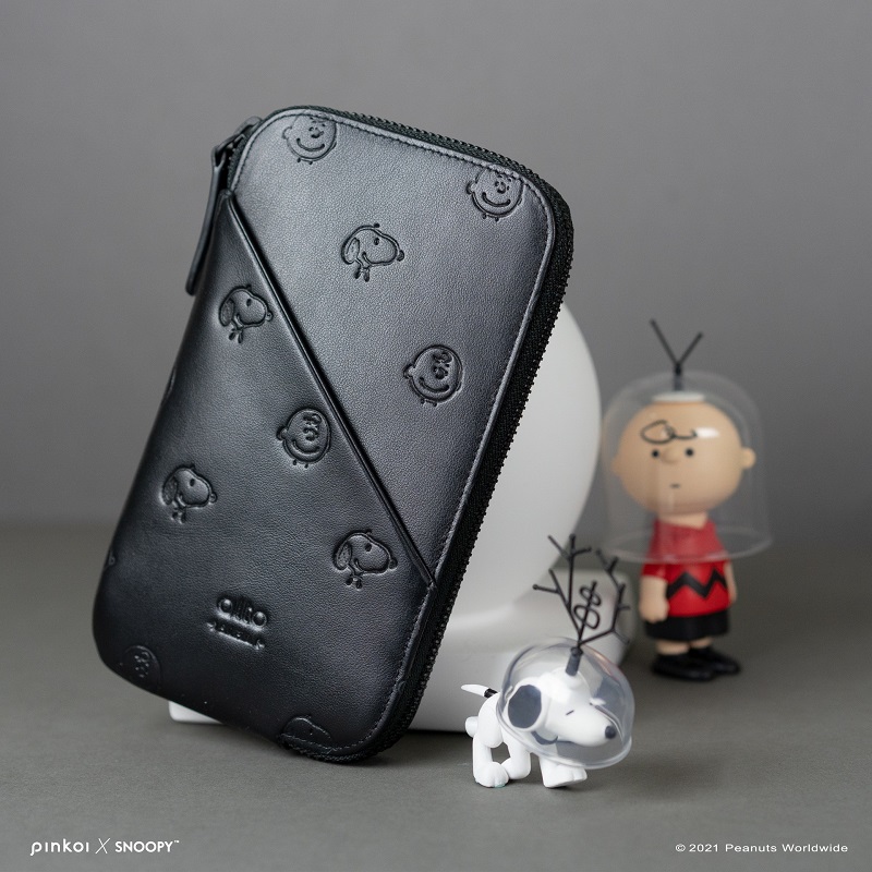 alto Peanuts 聯名限定款 - 皮革手機收納包 渡鴉黑 原價NT$ 3,880