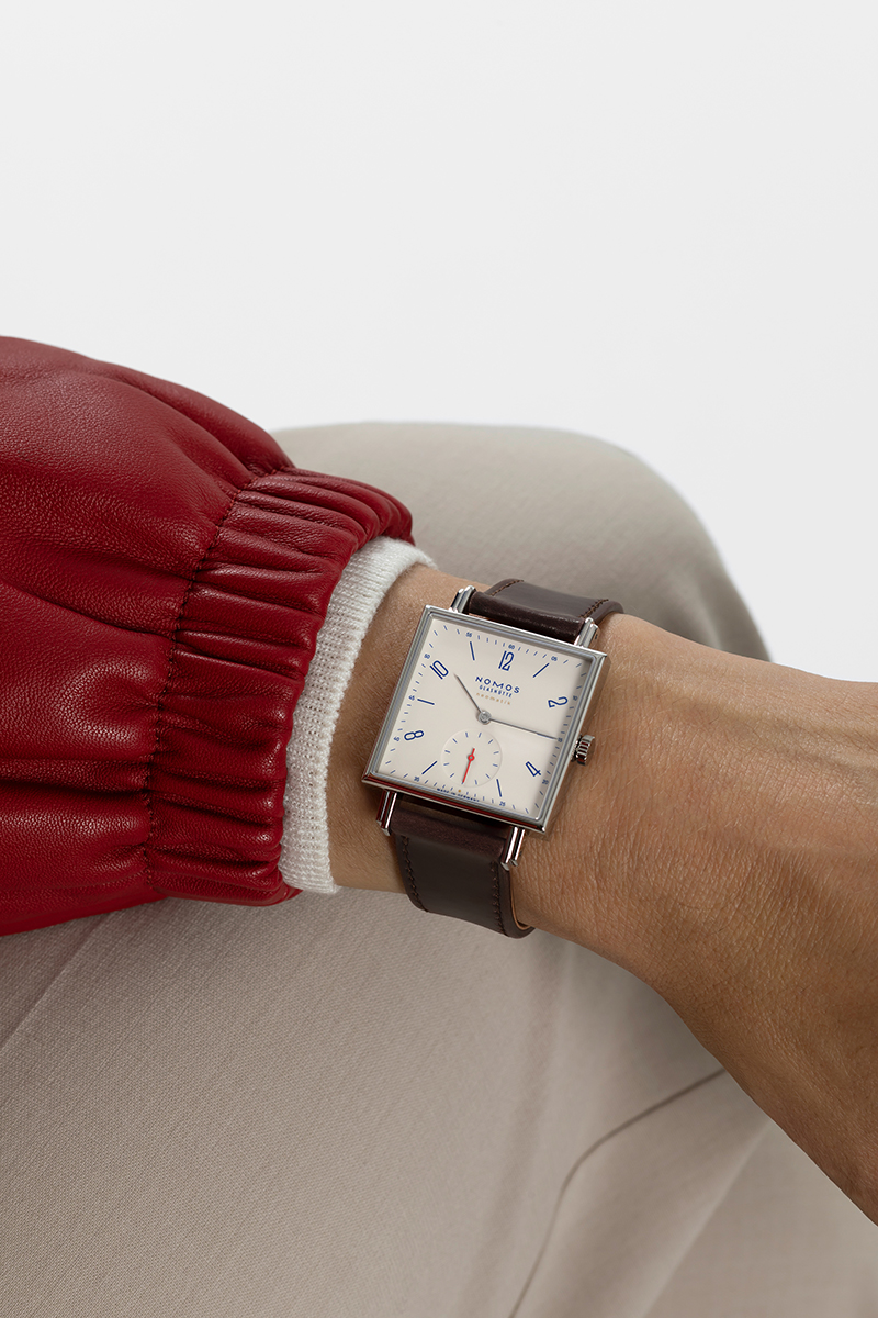 NOMOS TETRA NEOMATIK 白色款情境圖1